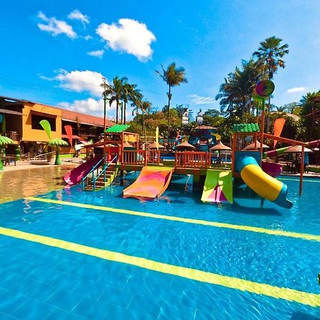 Hosteria D'Carlos Aqua Park Hotel Santo Domingo de los Colorados Kültér fotó